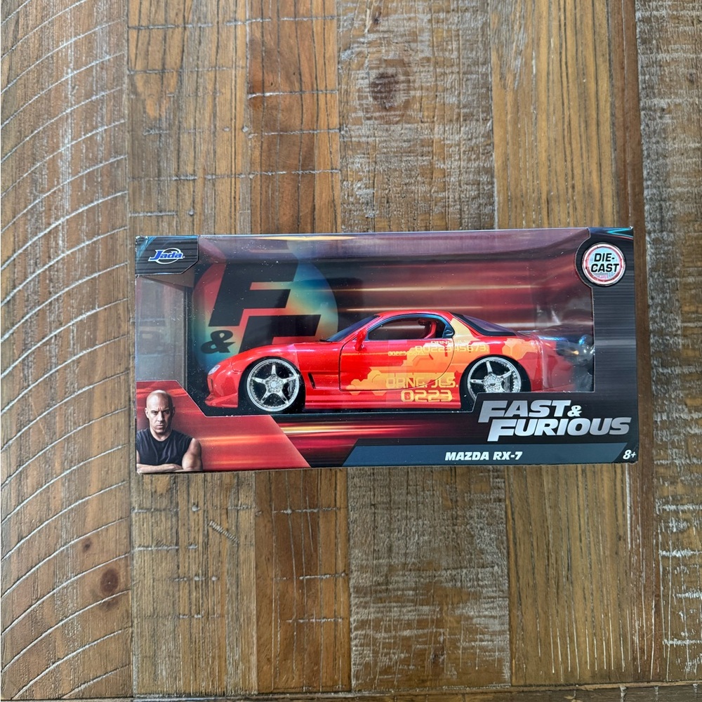 Jada Toys Fast & Furious 1:32 Diecast Mazda RX-7 - New